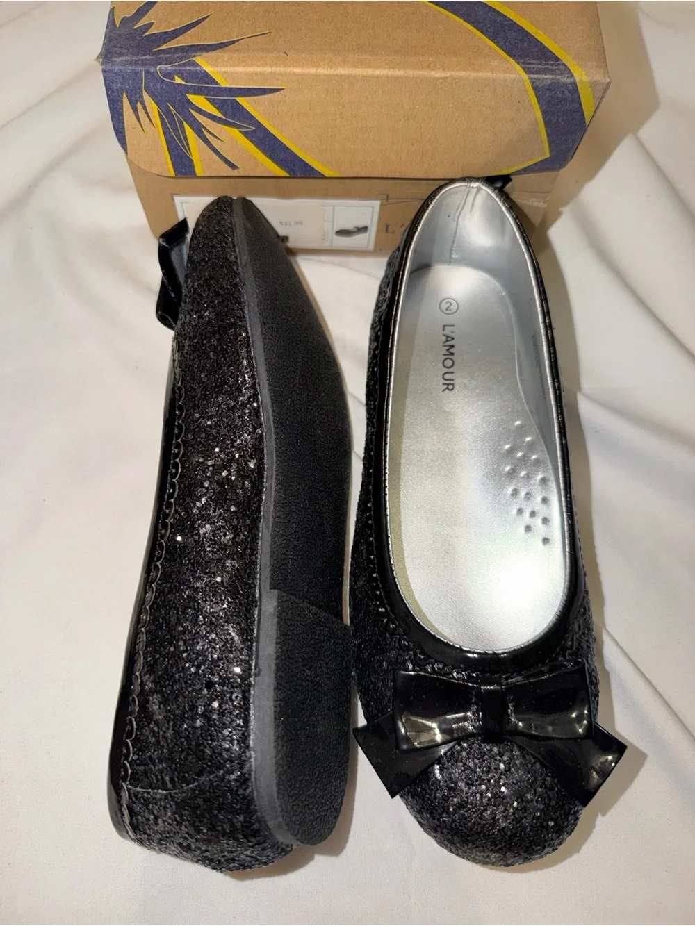 NWT L'Amour Black Sparkle Bow Mary Jane Flats - Girls Size 2 Dress Shoes